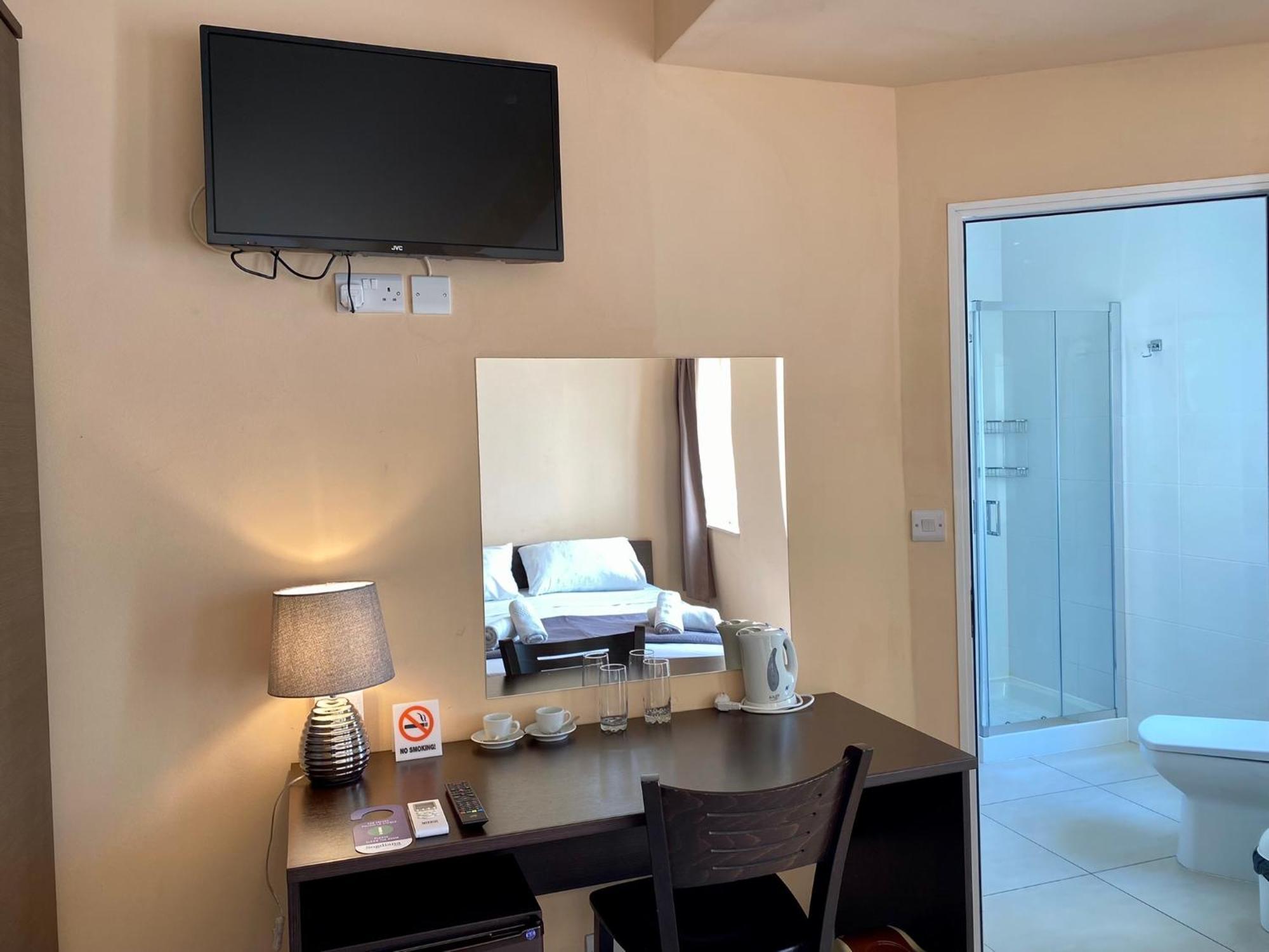 מלון Saint Julian's Malta Paradise Central Accomodation מראה חיצוני תמונה