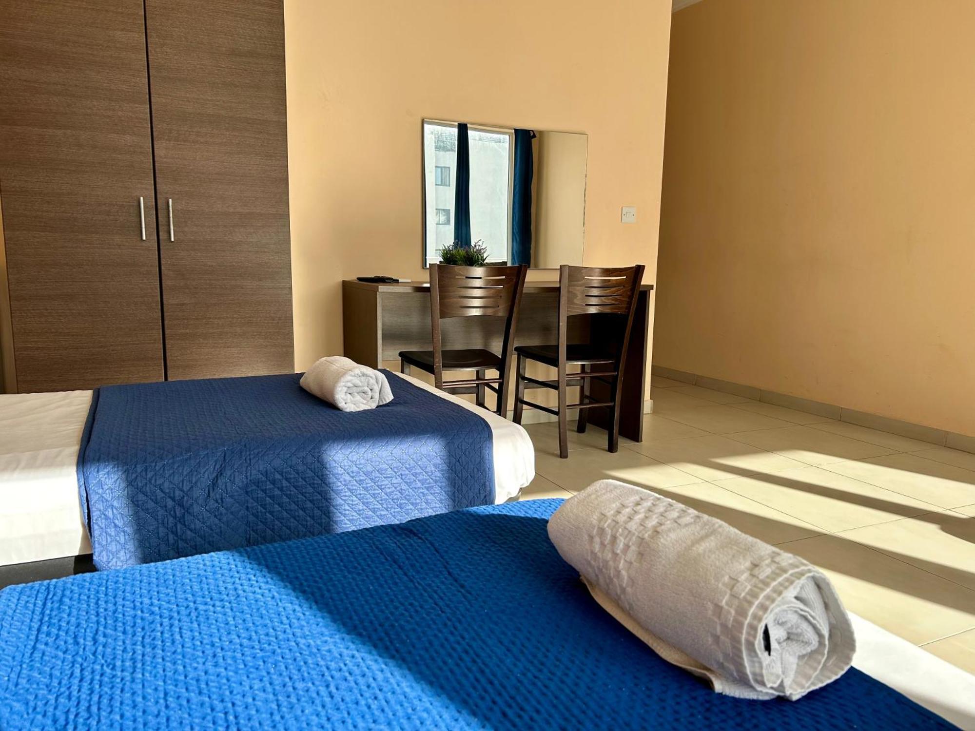מלון Saint Julian's Malta Paradise Central Accomodation מראה חיצוני תמונה